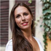 Madrelingua francese offre lezioni private di conversazione in provincia di Como